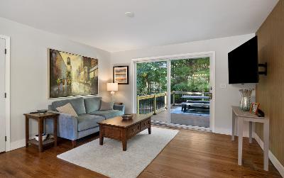 206 Van Aernem Road, Julie & Co. Realty