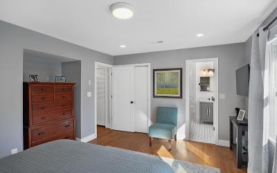 206 Van Aernem Road, Julie & Co. Realty