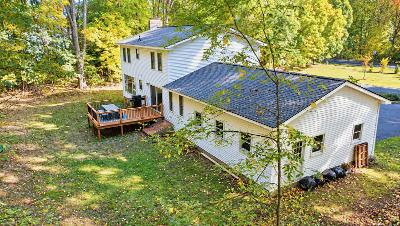 206 Van Aernem Road, Julie & Co. Realty