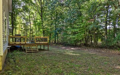 206 Van Aernem Road, Julie & Co. Realty