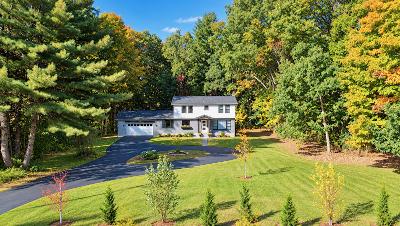 206 Van Aernem Road, Julie & Co. Realty
