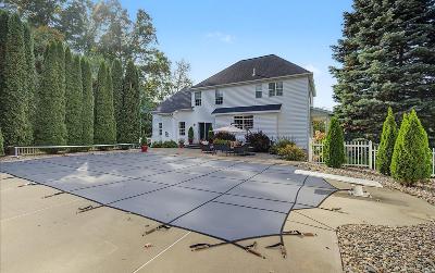 75 Hoffman Court, Julie & Co. Realty