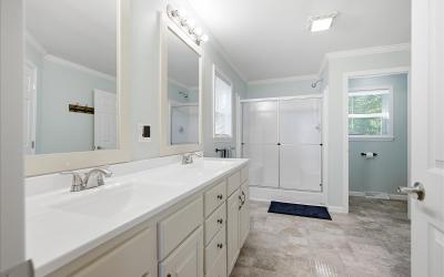 275 Evans Street, Julie & Co. Realty