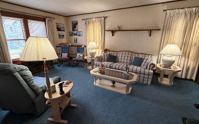 17 John Street, Julie & Co. Realty