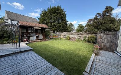 17 John Street, Julie & Co. Realty