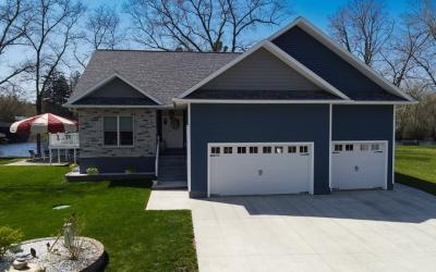 4 Schuyler Island Drive, Julie & Co. Realty