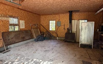 2044 Creek Road, Julie & Co. Realty