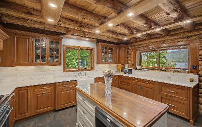 7955 Lakeshore Drive, Julie & Co. Realty