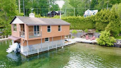 7955 Lakeshore Drive, Julie & Co. Realty