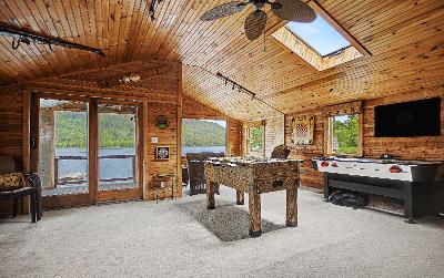 7955 Lakeshore Drive, Julie & Co. Realty