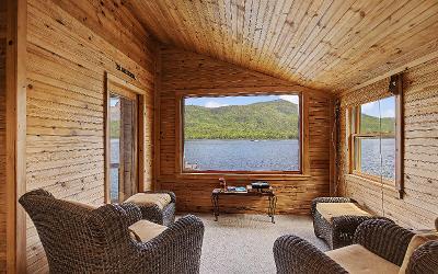 7955 Lakeshore Drive, Julie & Co. Realty