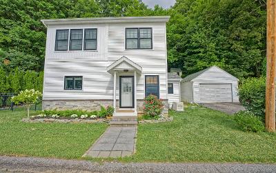 22 Garside Road, Julie & Co. Realty