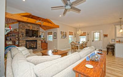 22 Garside Road, Julie & Co. Realty