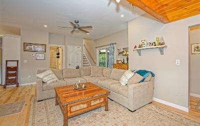 22 Garside Road, Julie & Co. Realty