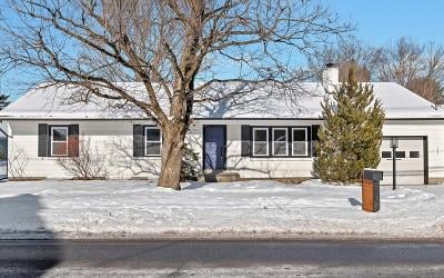 257 W. Circular Street, Julie & Co. Realty