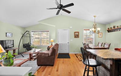 26 Parkview Lane, Julie & Co. Realty