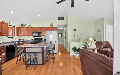 26 Parkview Lane, Julie & Co. Realty