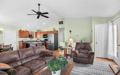 26 Parkview Lane, Julie & Co. Realty