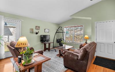 26 Parkview Lane, Julie & Co. Realty