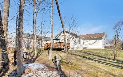 26 Parkview Lane, Julie & Co. Realty