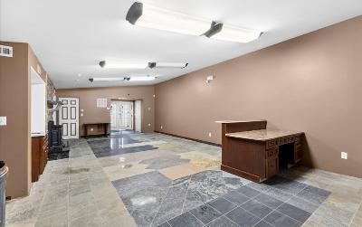 155 Ushers Road, Julie & Co. Realty