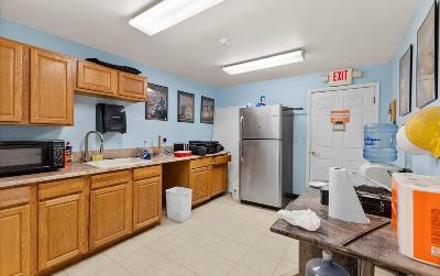 155 Ushers Road, Julie & Co. Realty