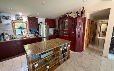 61 Mullen Bay Lane, Julie & Co. Realty!