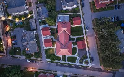 122 Regent Street, Unit #1, Julie & Co. Realty