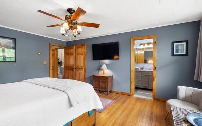 1 High Pines Terrace 1C, Julie & Co. Realty