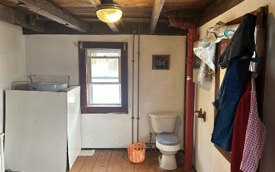 919 Bradford Hill Road, Julie & Co. Realty