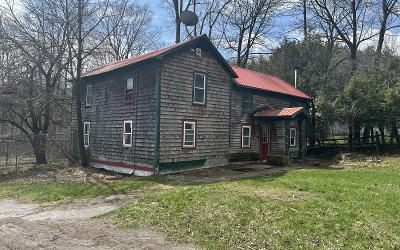 919 Bradford Hill Road, Julie & Co. Realty