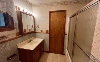 945 NYS Route 9N, Julie & Co. Realty