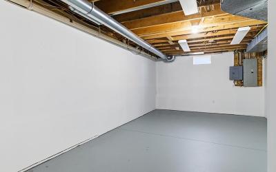 38 Hearthstone Drive, Julie & Co. Realty