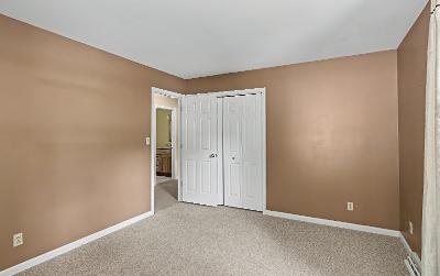 30 Oak View Drive, Julie & Co. Realty