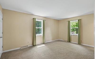 30 Oak View Drive, Julie & Co. Realty