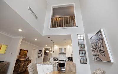 46 Union Avenue #303, Julie & Co. Realty