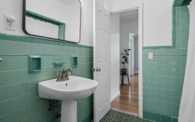 6 Foxhall Drive, Julie & Co. Realty