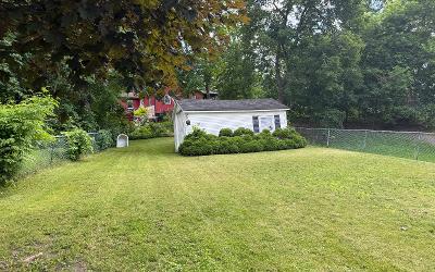 16 Treadway Street, Julie & Co. Realty