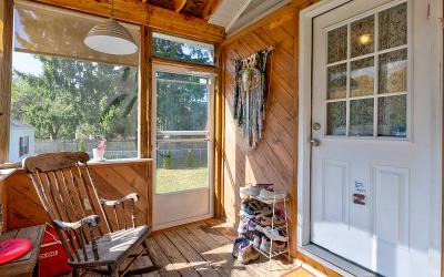 28 Henry Street, Julie & Co. Realty