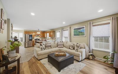 4 Wilshire Boulevard, Julie & Co. Realty