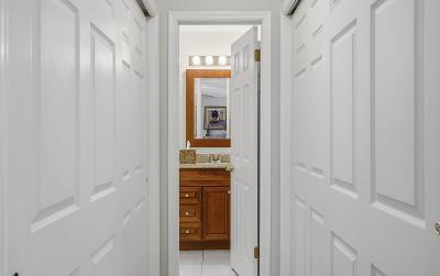 4 Wilshire Boulevard, Julie & Co. Realty