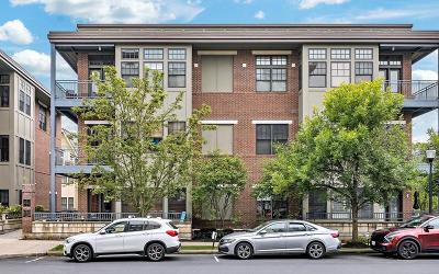 30 Whistler Court, Unit 111, Julie & Co. Realty