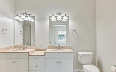 30 Whistler Court, Unit 111, Julie & Co. Realty