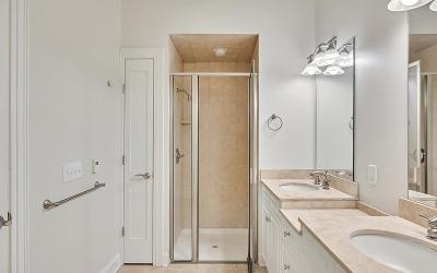 30 Whistler Court, Unit 111, Julie & Co. Realty