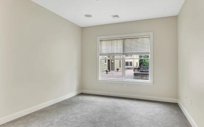 30 Whistler Court, Unit 111, Julie & Co. Realty