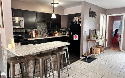 10 Eichen Street, Julie & Co. Realty