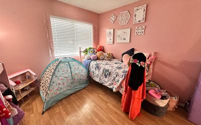 10 Eichen Street, Julie & Co. Realty