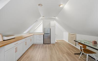 16 White Birch Lane, Julie & Co. Realty
