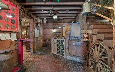 581 US Route 9, Julie & Co. Realty