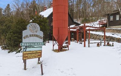 581 US Route 9, Julie & Co. Realty